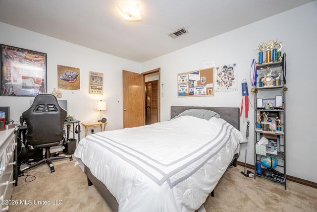 3506 King George Street, Ocean Springs, MS 39564