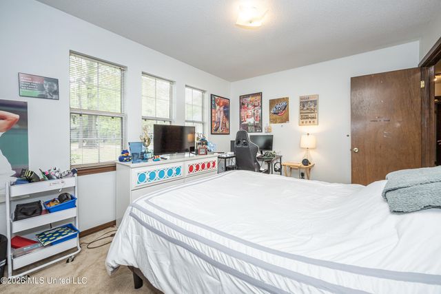 3506 King George Street, Ocean Springs, MS 39564