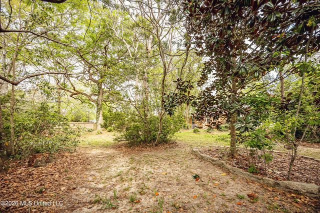 3506 King George Street, Ocean Springs, MS 39564