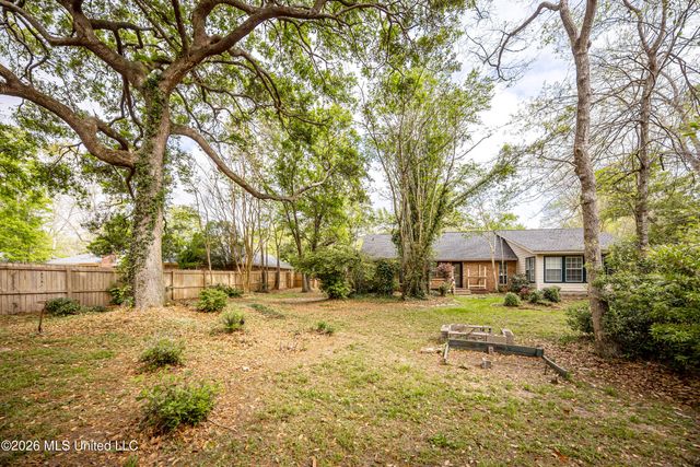 3506 King George Street, Ocean Springs, MS 39564