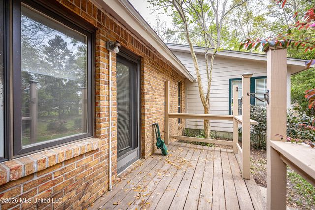 3506 King George Street, Ocean Springs, MS 39564