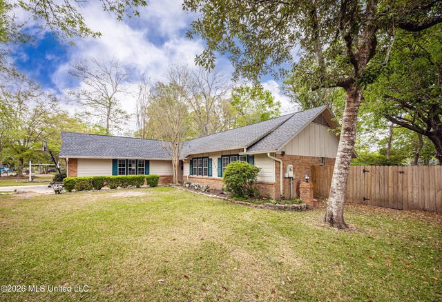 3506 King George Street, Ocean Springs, MS 39564
