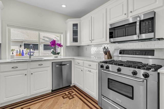 2142 Golfview Drive, Charleston, SC 29412