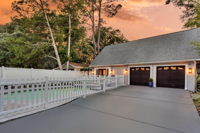 2142 Golfview Drive, Charleston, SC 29412