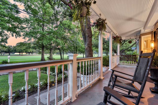 2142 Golfview Drive, Charleston, SC 29412