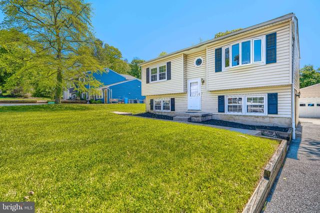 4317 LEOLA AVE, Halethorpe, MD 21227