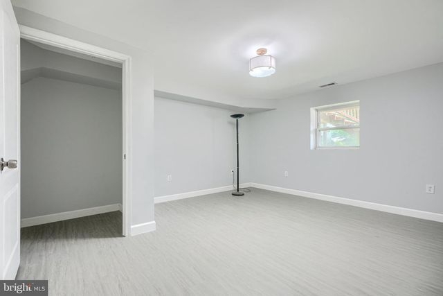 4317 LEOLA AVE, Halethorpe, MD 21227