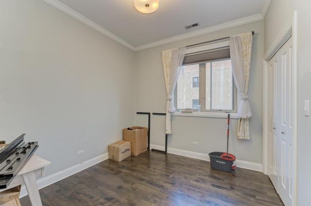 4224 S KING Drive 4S, Chicago, IL 60653