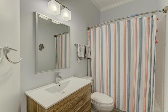 4224 S KING Drive 4S, Chicago, IL 60653