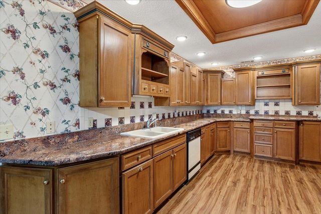 250 Hickory DR, Elgin, TX 78621