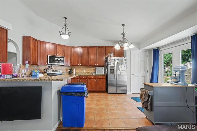 227 Highland Meadows Drive, Wentzville, MO 63385