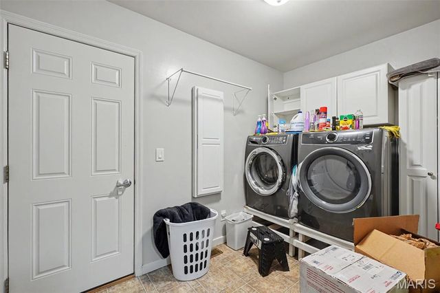 227 Highland Meadows Drive, Wentzville, MO 63385
