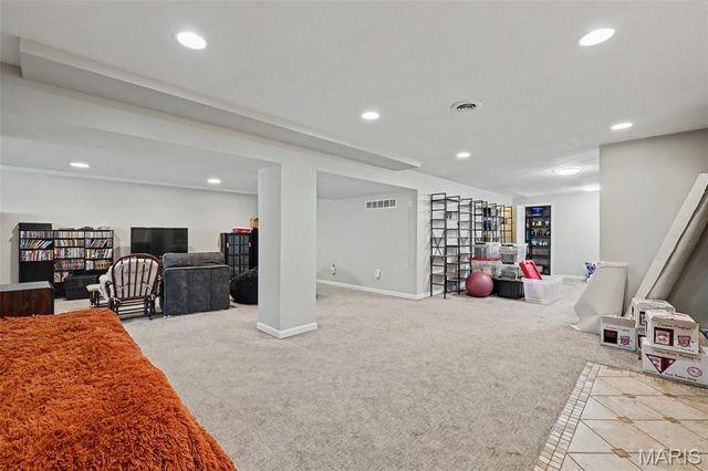 227 Highland Meadows Drive, Wentzville, MO 63385