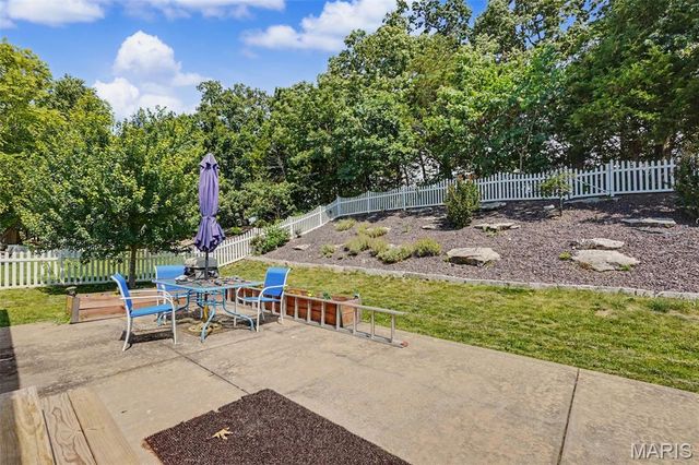 227 Highland Meadows Drive, Wentzville, MO 63385