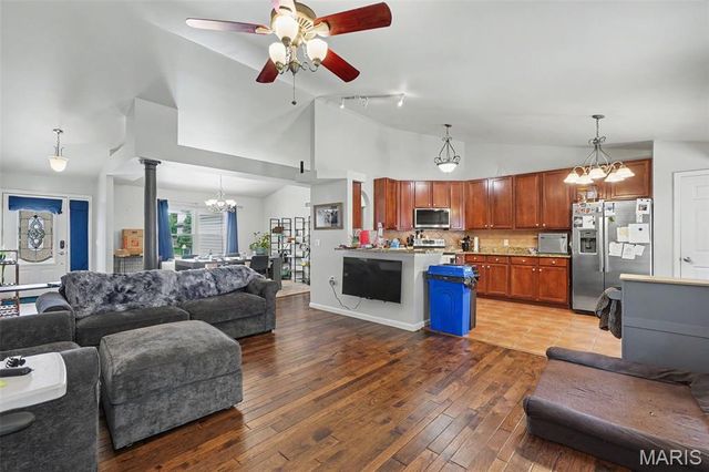 227 Highland Meadows Drive, Wentzville, MO 63385