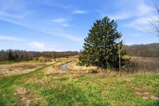 N2393 MALONEY ROAD, Kaukauna, WI 54130