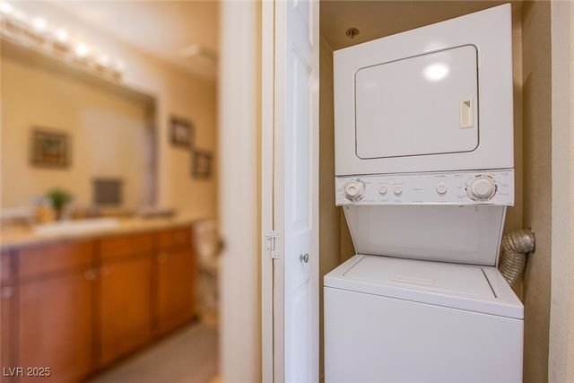 4200 South Valley View Boulevard 3030, Las Vegas, NV 89103