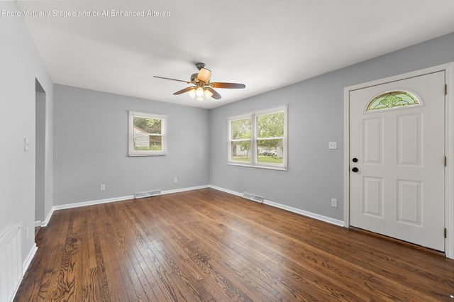 228 Oak Street, Crown Point, IN 46307