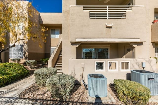 1901 Villa Palms Court 103, Las Vegas, NV 89128