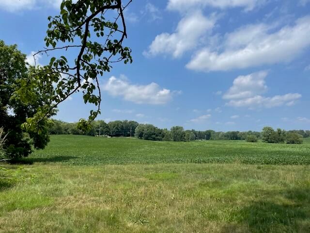 237 Joliet Road, Valparaiso, IN 46385