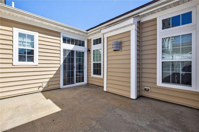 919 Vineyard PL B, Suffolk, VA 23435