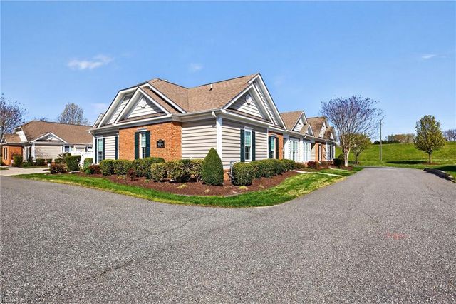 919 Vineyard PL B, Suffolk, VA 23435