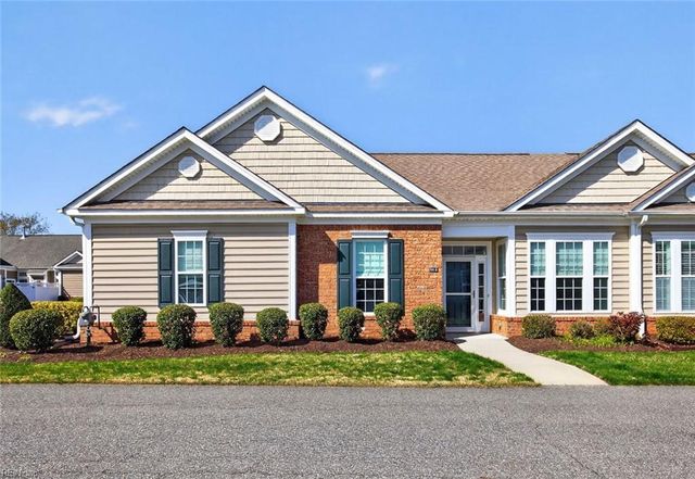 919 Vineyard PL B, Suffolk, VA 23435