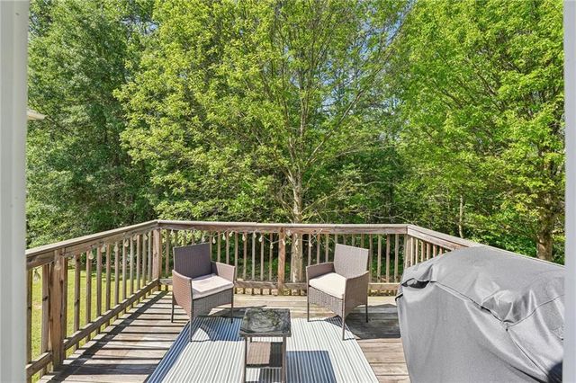 2009 Redwood Trace, Ellenwood, GA 30294