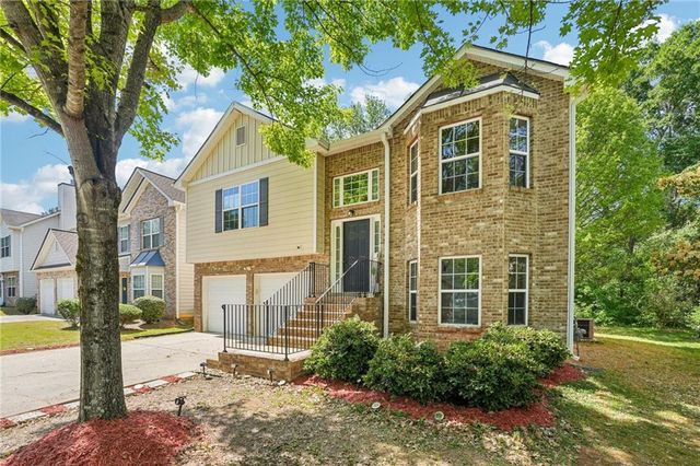 2009 Redwood Trace, Ellenwood, GA 30294