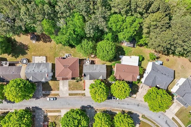 2009 Redwood Trace, Ellenwood, GA 30294