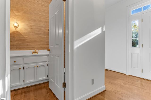 102 Kilkenney Court, Greenville, SC 29615