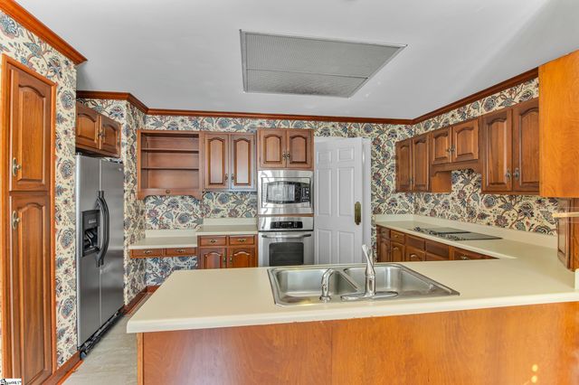 102 Kilkenney Court, Greenville, SC 29615