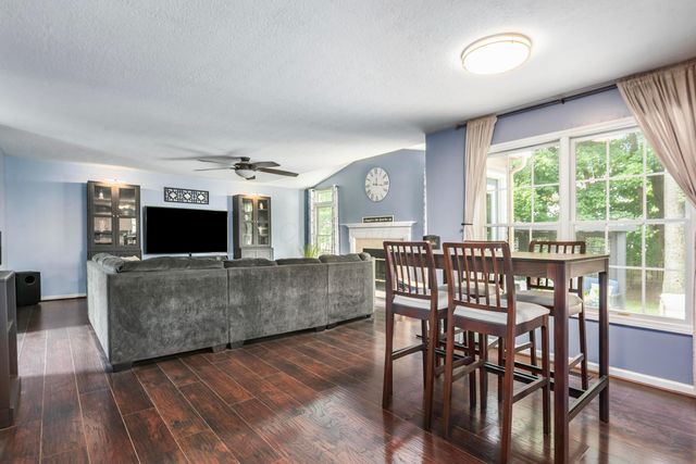 837 Ellis Street, Pickerington, OH 43147