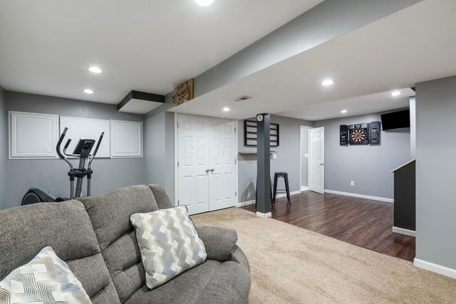 837 Ellis Street, Pickerington, OH 43147