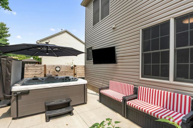 837 Ellis Street, Pickerington, OH 43147