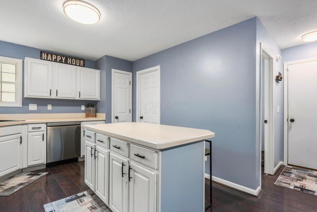 837 Ellis Street, Pickerington, OH 43147