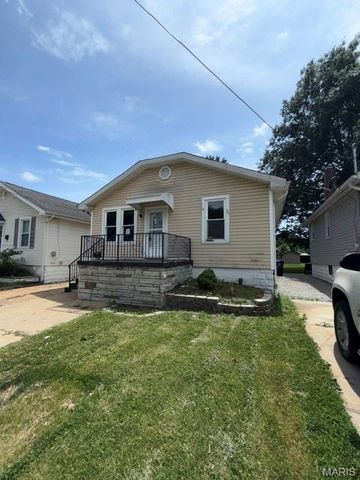 4630 Tiemann Avenue, St Louis, MO 63123