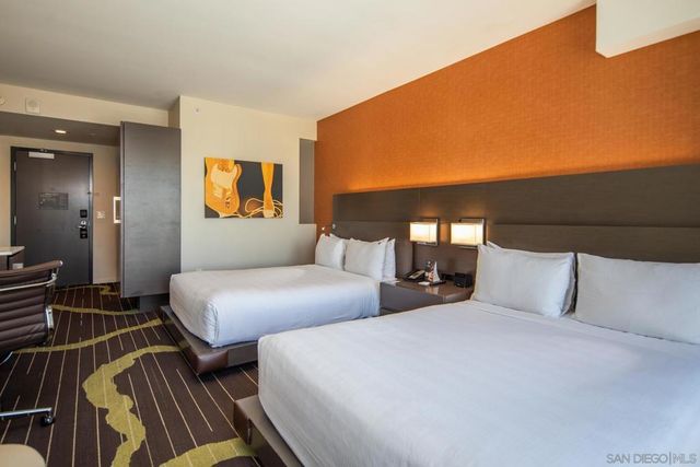 207 5Th Ave 1224, San Diego, CA 92101