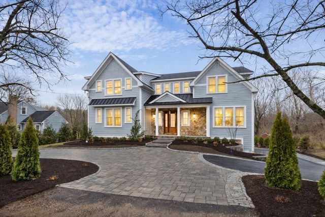 320 Concord Avenue, Lexington, MA 02421