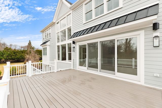 320 Concord Avenue, Lexington, MA 02421