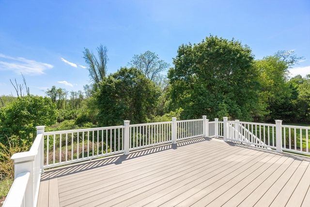 320 Concord Avenue, Lexington, MA 02421