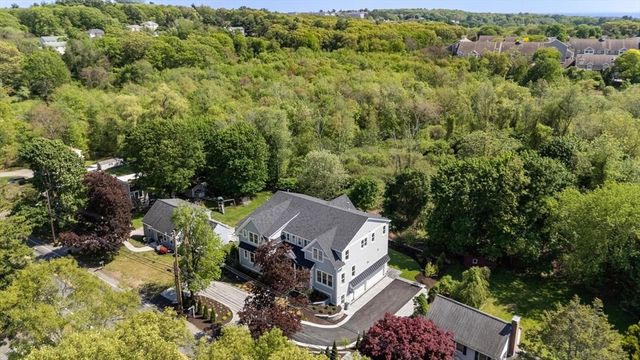320 Concord Avenue, Lexington, MA 02421