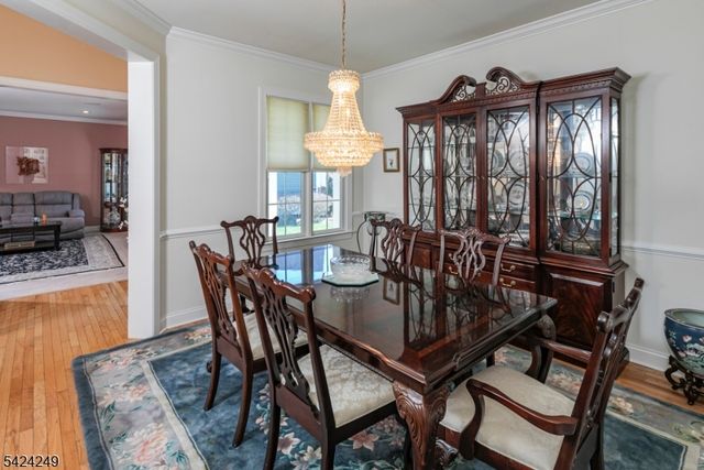 28 Bedford Dr, Montgomery Twp., NJ 08558