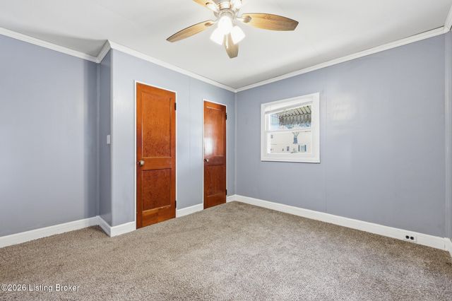 121 Freeman Ave, Louisville, KY 40214