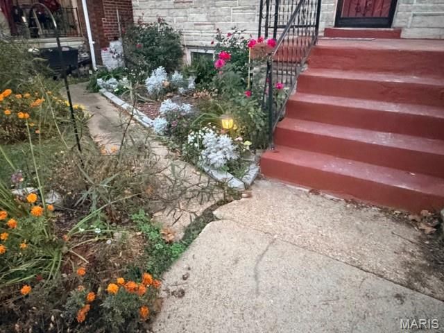 5250 Highland Avenue, St Louis, MO 63113