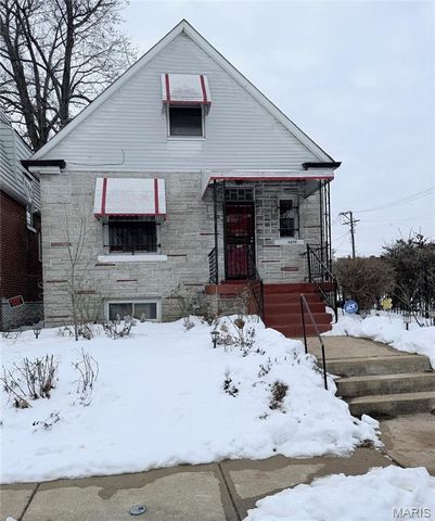 5250 Highland Avenue, St Louis, MO 63113