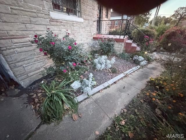 5250 Highland Avenue, St Louis, MO 63113