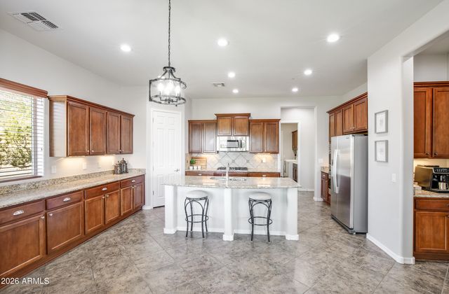 2259 W River Rock Trail, Phoenix, AZ 85086
