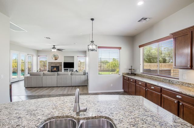 2259 W River Rock Trail, Phoenix, AZ 85086