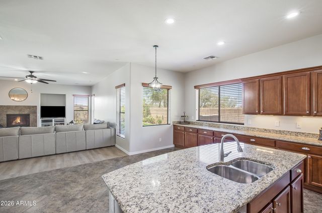 2259 W River Rock Trail, Phoenix, AZ 85086